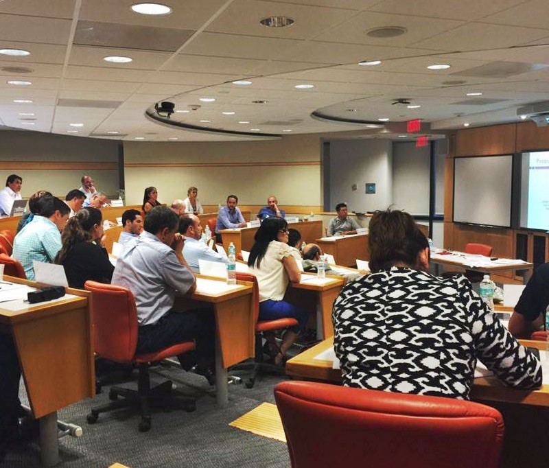 ESADE BUSINESS SCHOOL, CAMPUS MIAMI, Octubre 2015 - Horacio Marchand